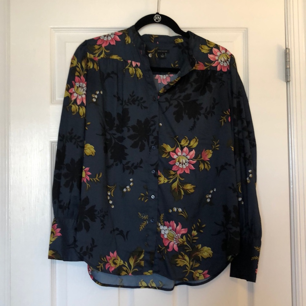 Ann Taylor Button Down